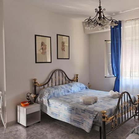 Bed and Breakfast Rosy House Scalea Exteriér fotografie