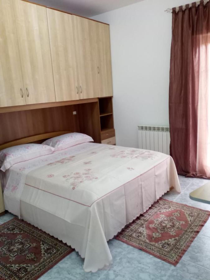 Bed and Breakfast Rosy House Scalea Exteriér fotografie