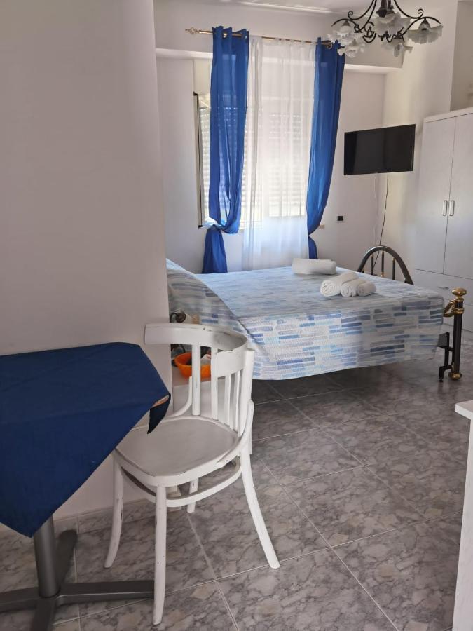 Bed and Breakfast Rosy House Scalea Exteriér fotografie